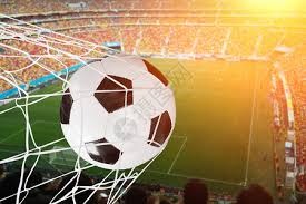 🫣 曼联在过去14场英超客场比赛中每场都至少失一球。他们上一次遭遇更长的客场联赛零封荒还要追溯到1985年9月至1986年4月期间。 来源：The United Stand