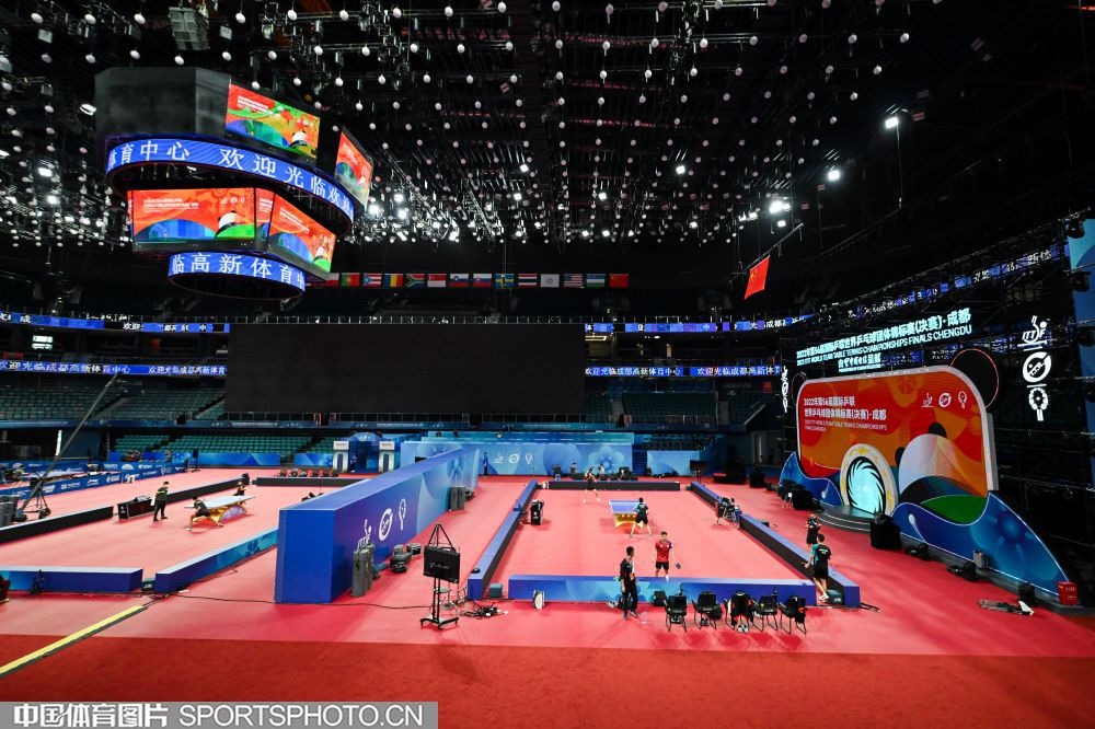 接连错失良机，巴萨官方鼓励费兰：下一个球会进的！